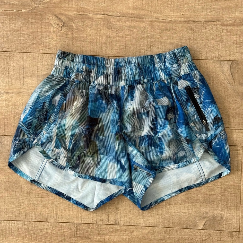 lululemon athletica Blue Abstract Women's Athletic Shorts